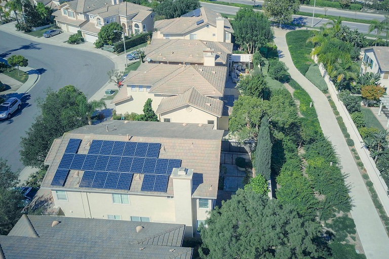 Domótica y Paneles Solares